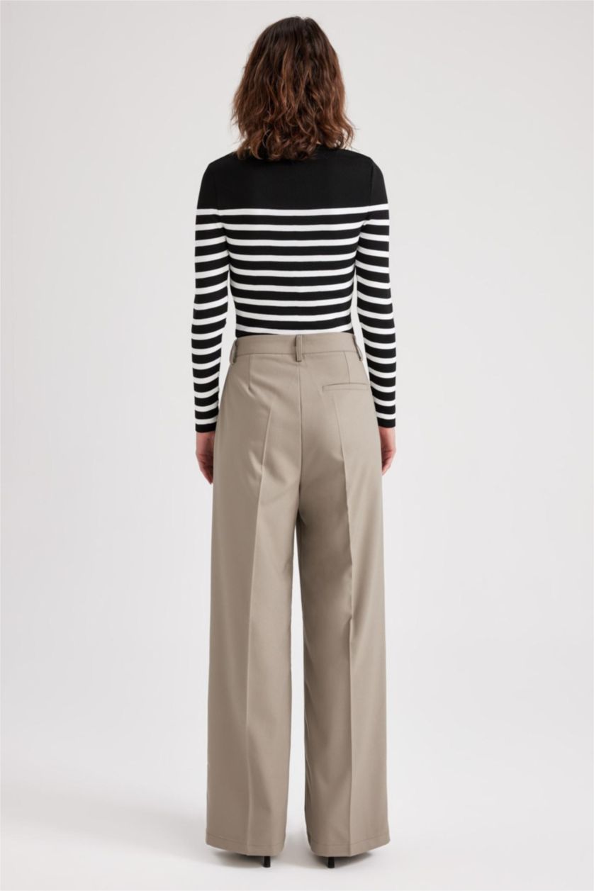 Kadın Yeşil Geniş Paça Kumaş Pantolon