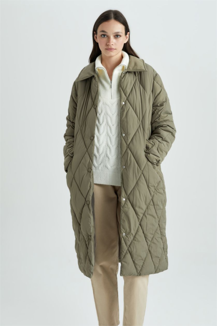 Kadın Haki Su İtici Oversize Geniş Kalıp Polo Yaka Çıtçıt Kapamalı Cepli Kapitoneli Uzun Parka