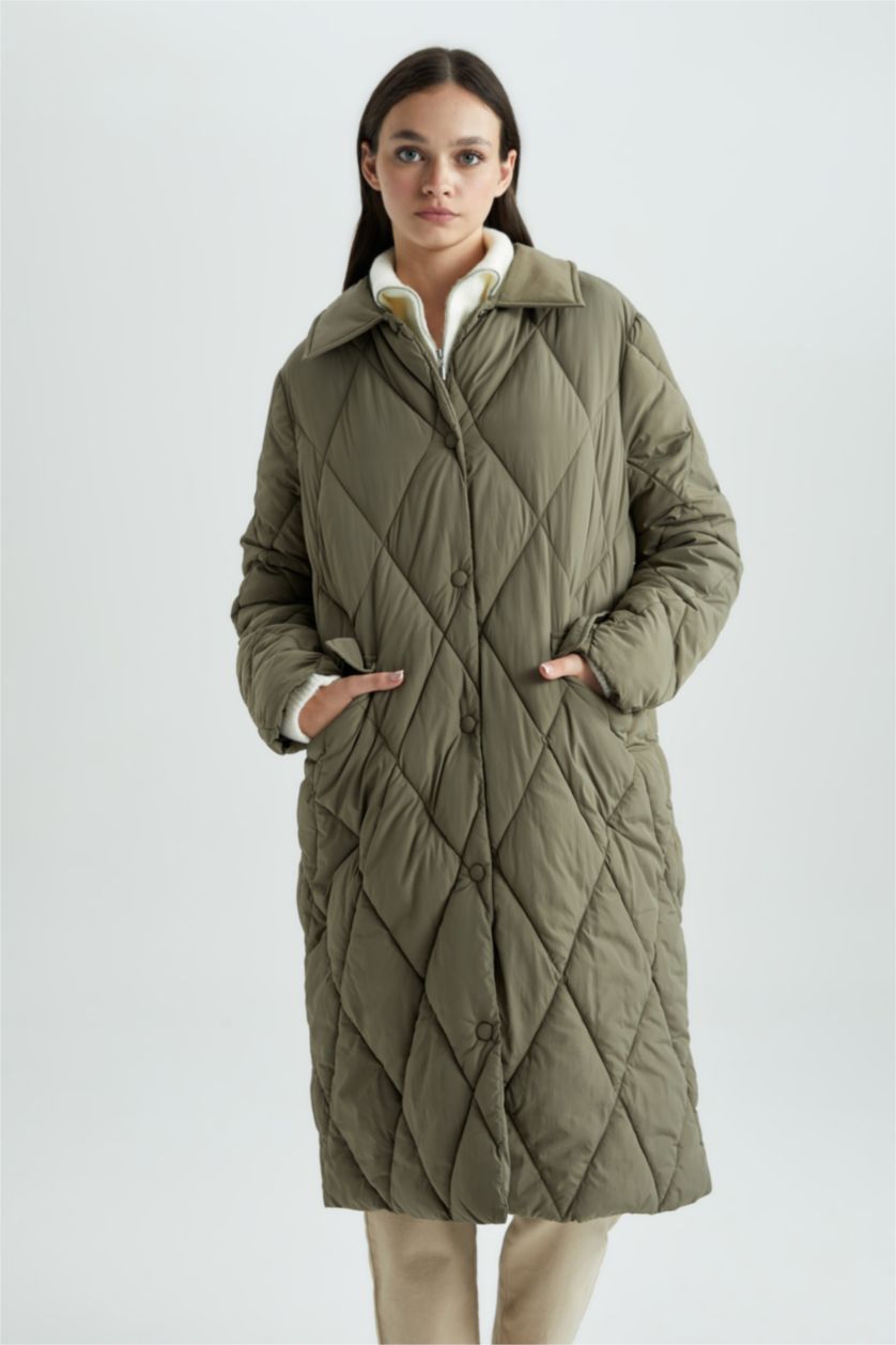 Kadın Haki Su İtici Oversize Geniş Kalıp Polo Yaka Çıtçıt Kapamalı Cepli Kapitoneli Uzun Parka