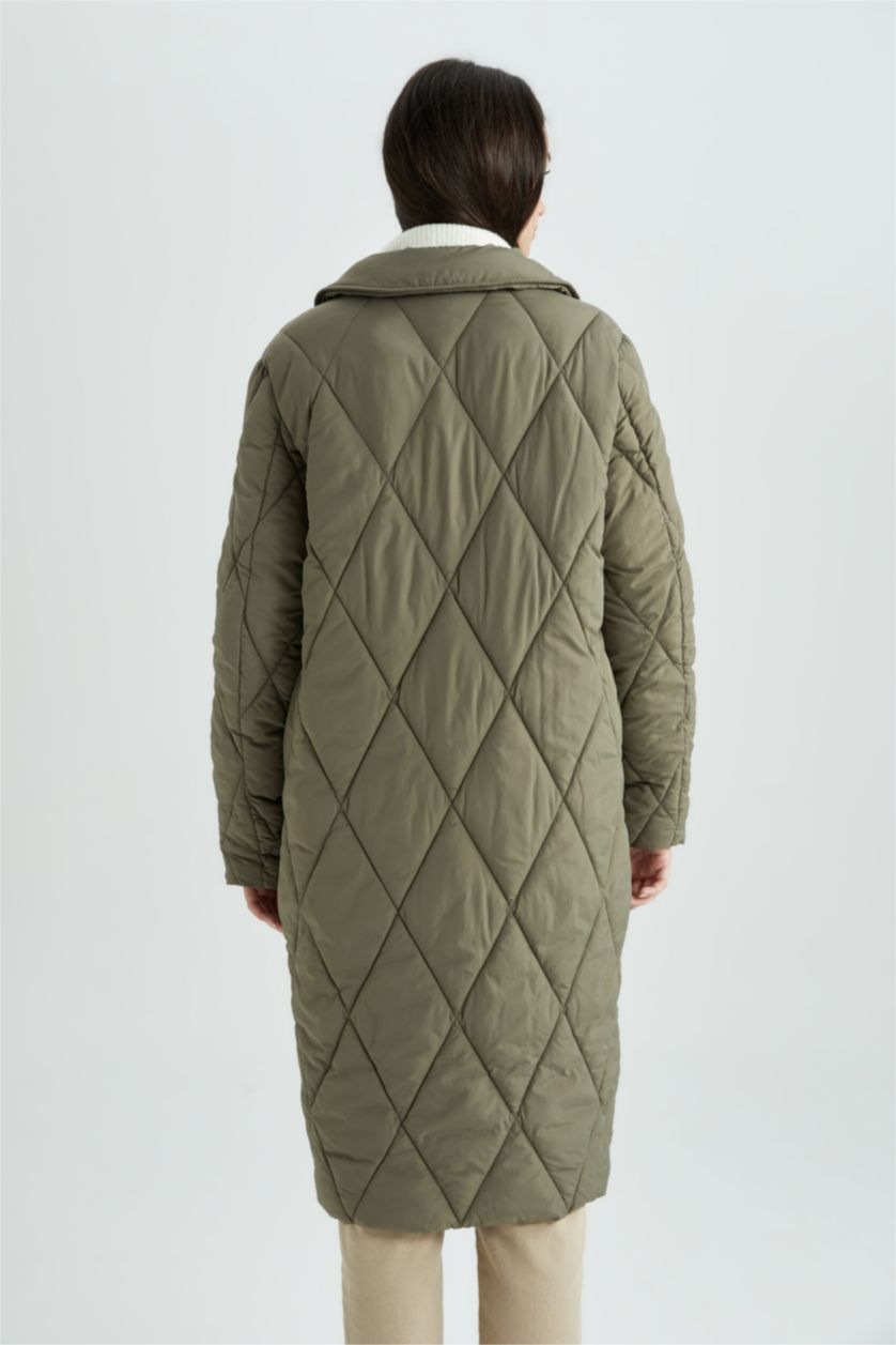 Kadın Haki Su İtici Oversize Geniş Kalıp Polo Yaka Çıtçıt Kapamalı Cepli Kapitoneli Uzun Parka