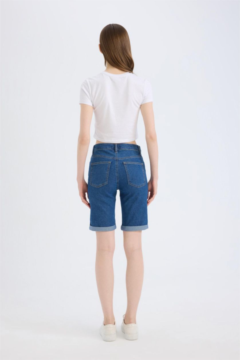 Женщины Голубрй Обычная Посадка Подкатанные Джинсовые Бермуда