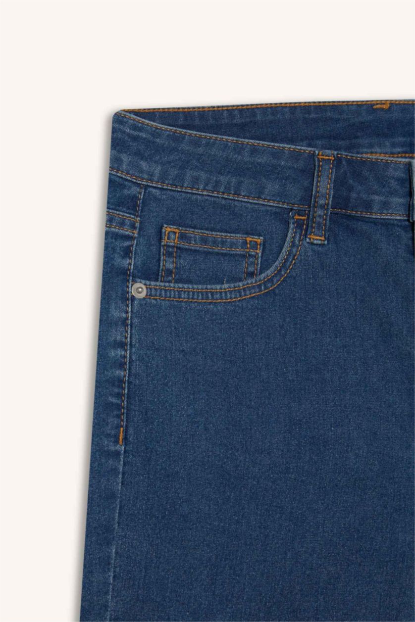 Женщины Голубрй Обычная Посадка Подкатанные Джинсовые Бермуда