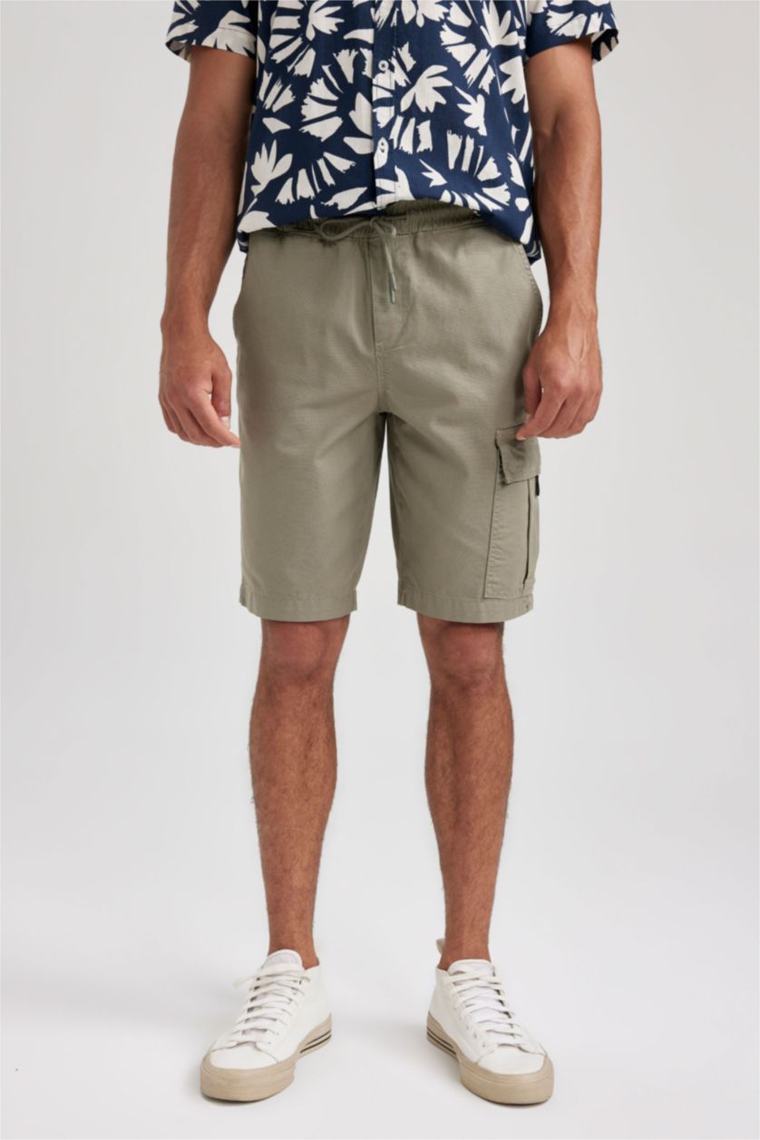 MAN Light Khaki Gabardine Bermuda