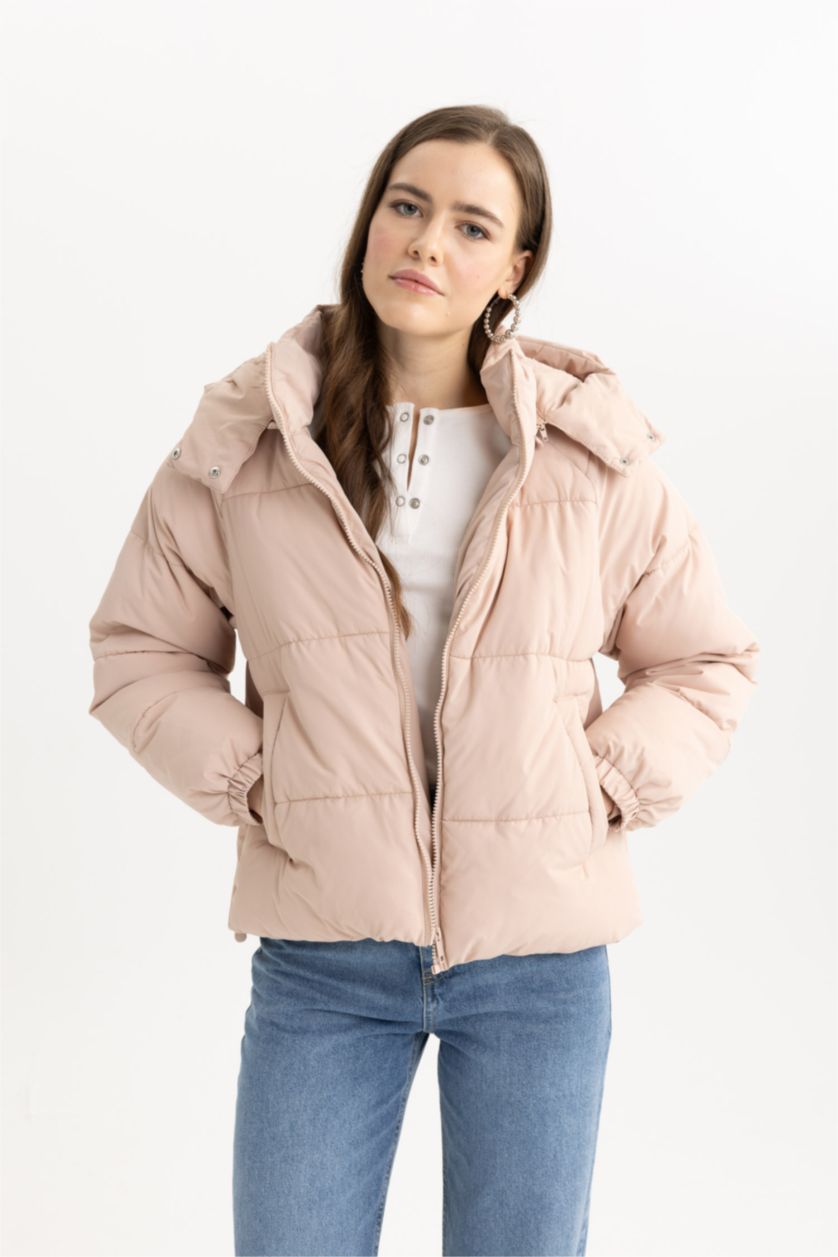 WOMAN Light Pink Waterproof Puffer Jacket