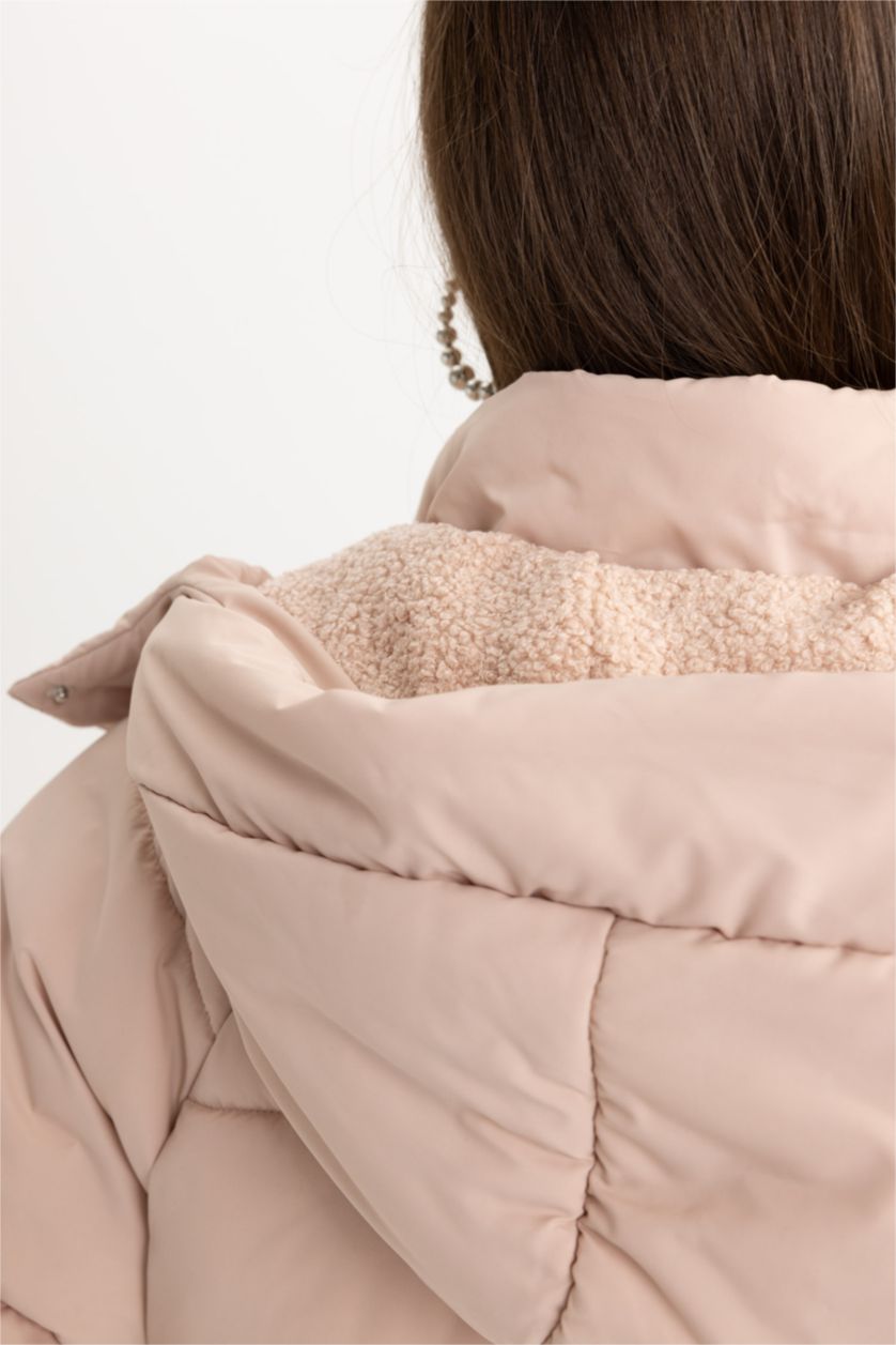 WOMAN Light Pink Waterproof Puffer Jacket