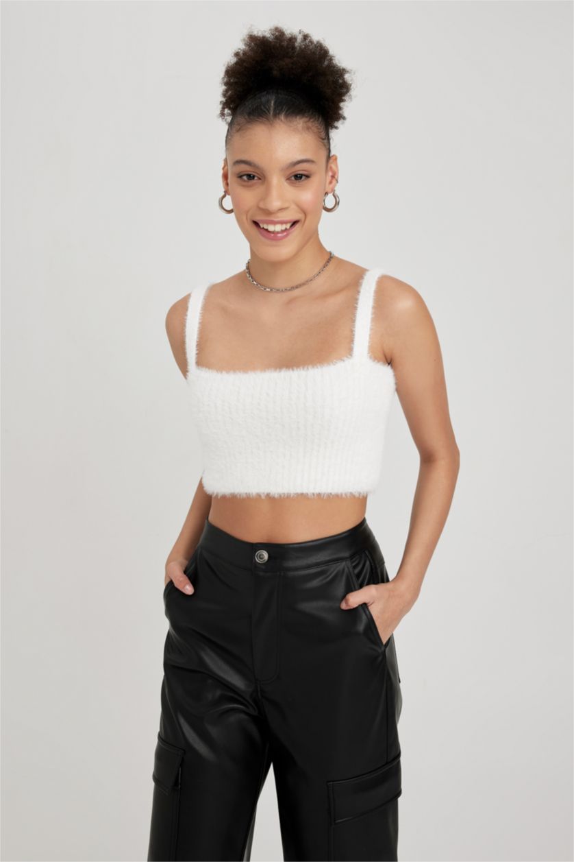 FEMME Écru Top Coupe Slim  Col Carré