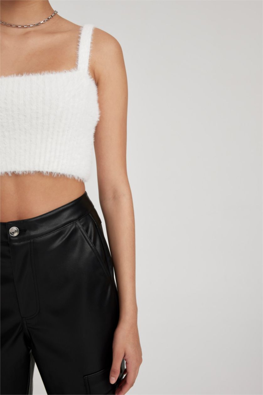 FEMME Écru Top Coupe Slim  Col Carré