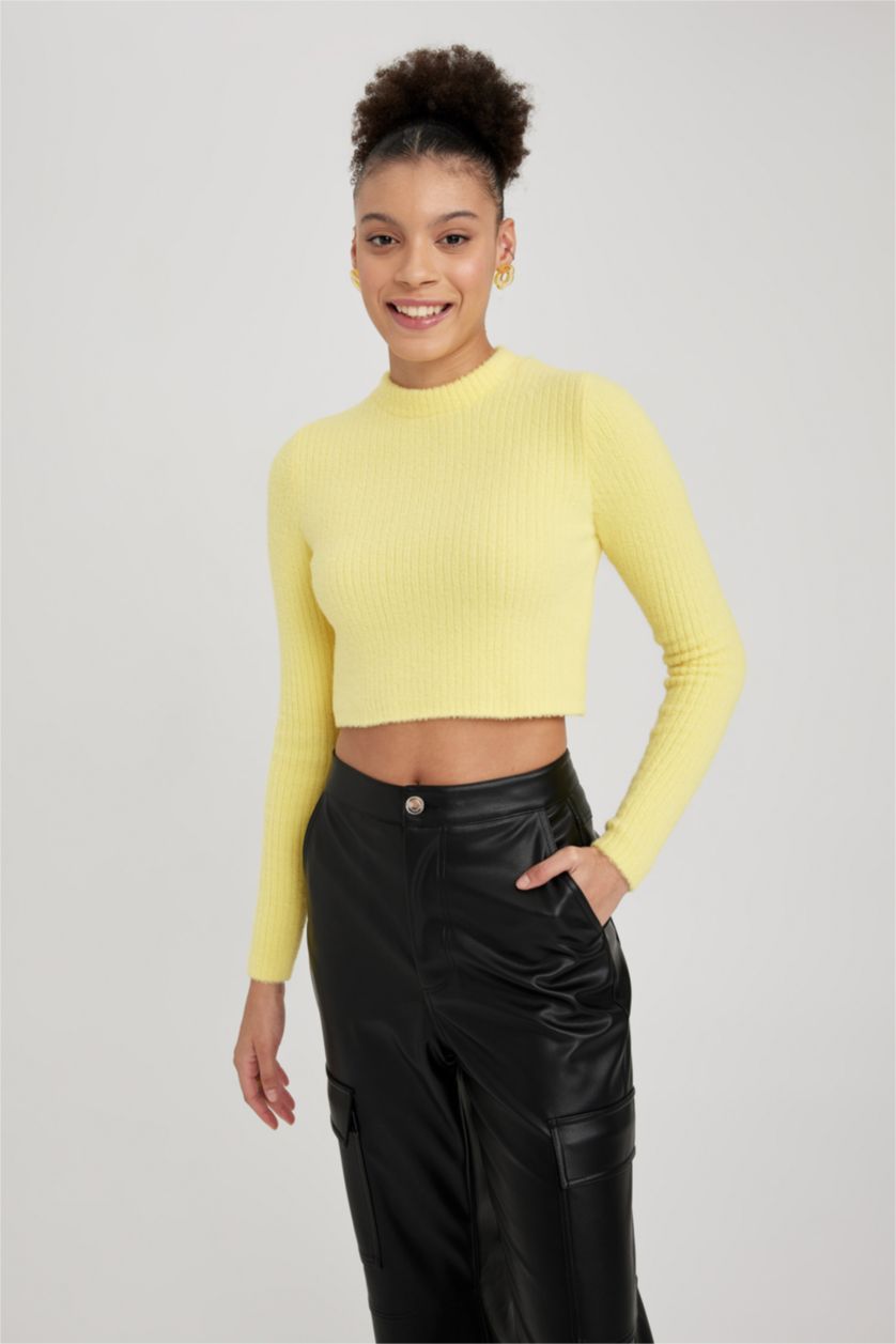 حريمي أصفر بلوفر تريكو قصة عادية برقبة مستديرة