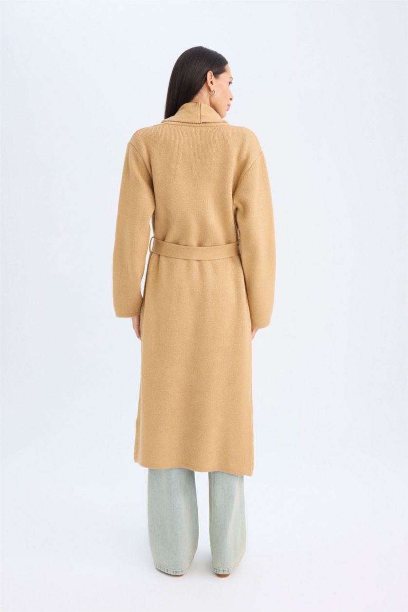 نساء بيج كارديجان طويل تريكو قصة مريحة برقبة شال وحزام