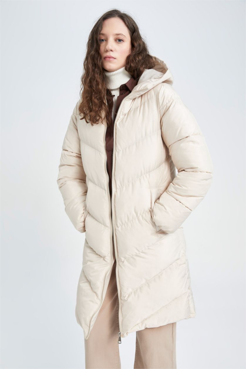 Kadın Kum Isı Yalıtımlı Su Geçirmez Kapüşonlu Kalın Parka Mont