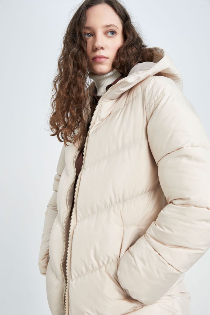 Kadın Kum Isı Yalıtımlı Su Geçirmez Kapüşonlu Kalın Parka Mont