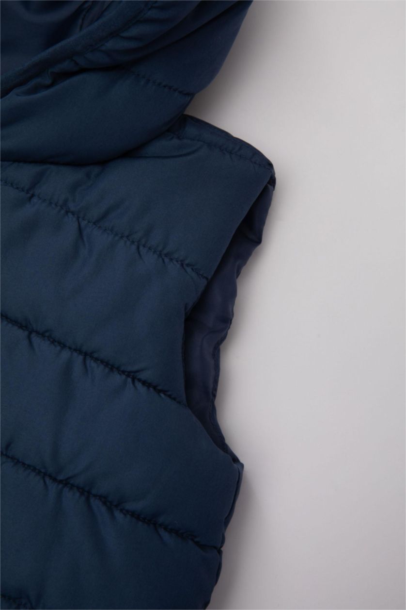 طفل صغير نيلي فاتح يلك نفخ ولادي مقاوم للماء