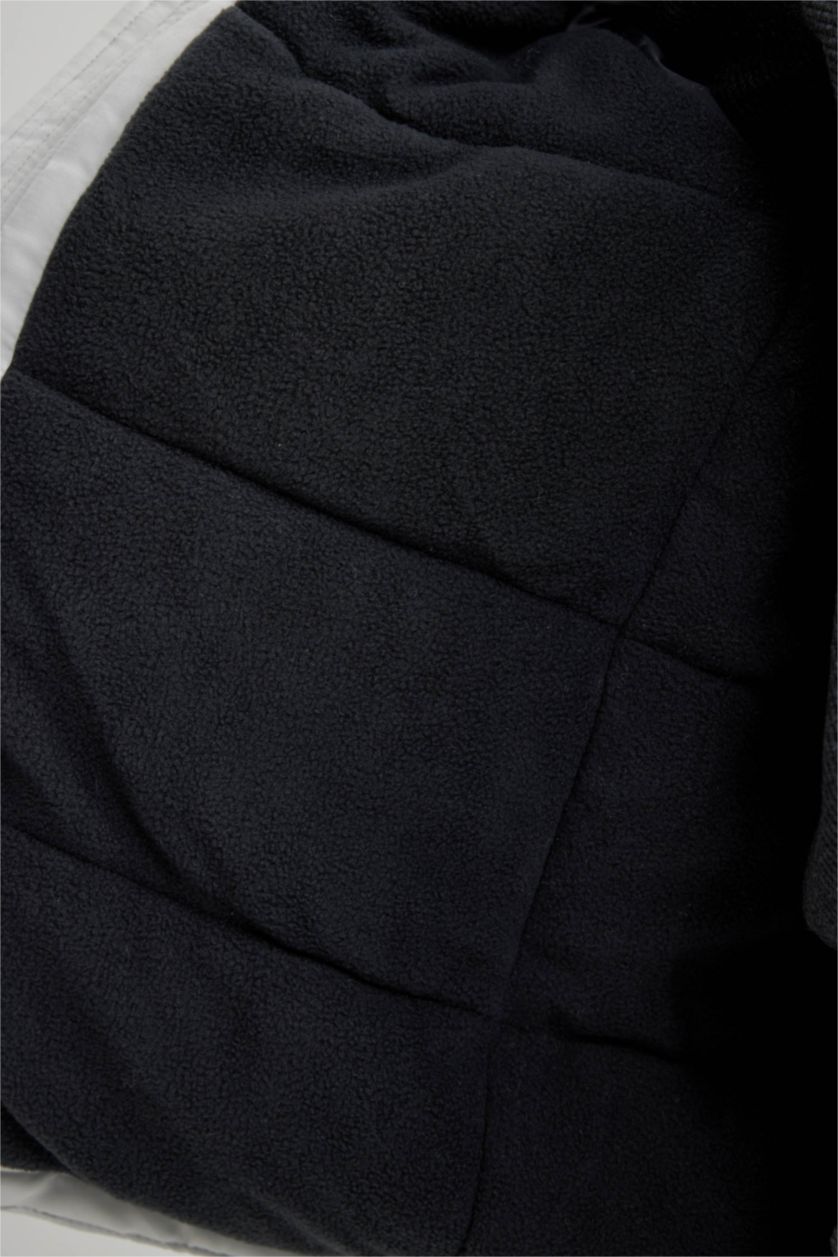 Мальчики и подростки Светло-серый Парка с капюшоном для мальчиков