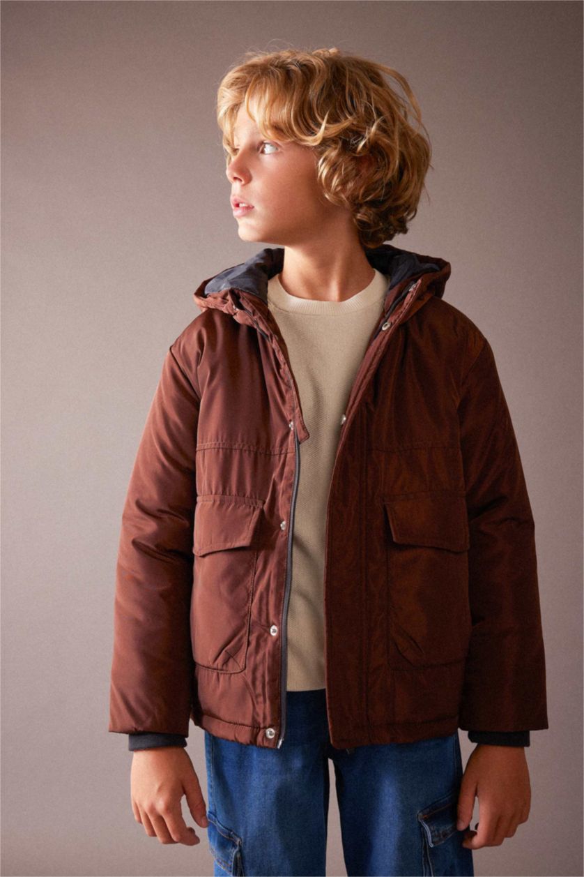 أولادي بني جاكيت بامب اولادي طارد للماء بكابيشون