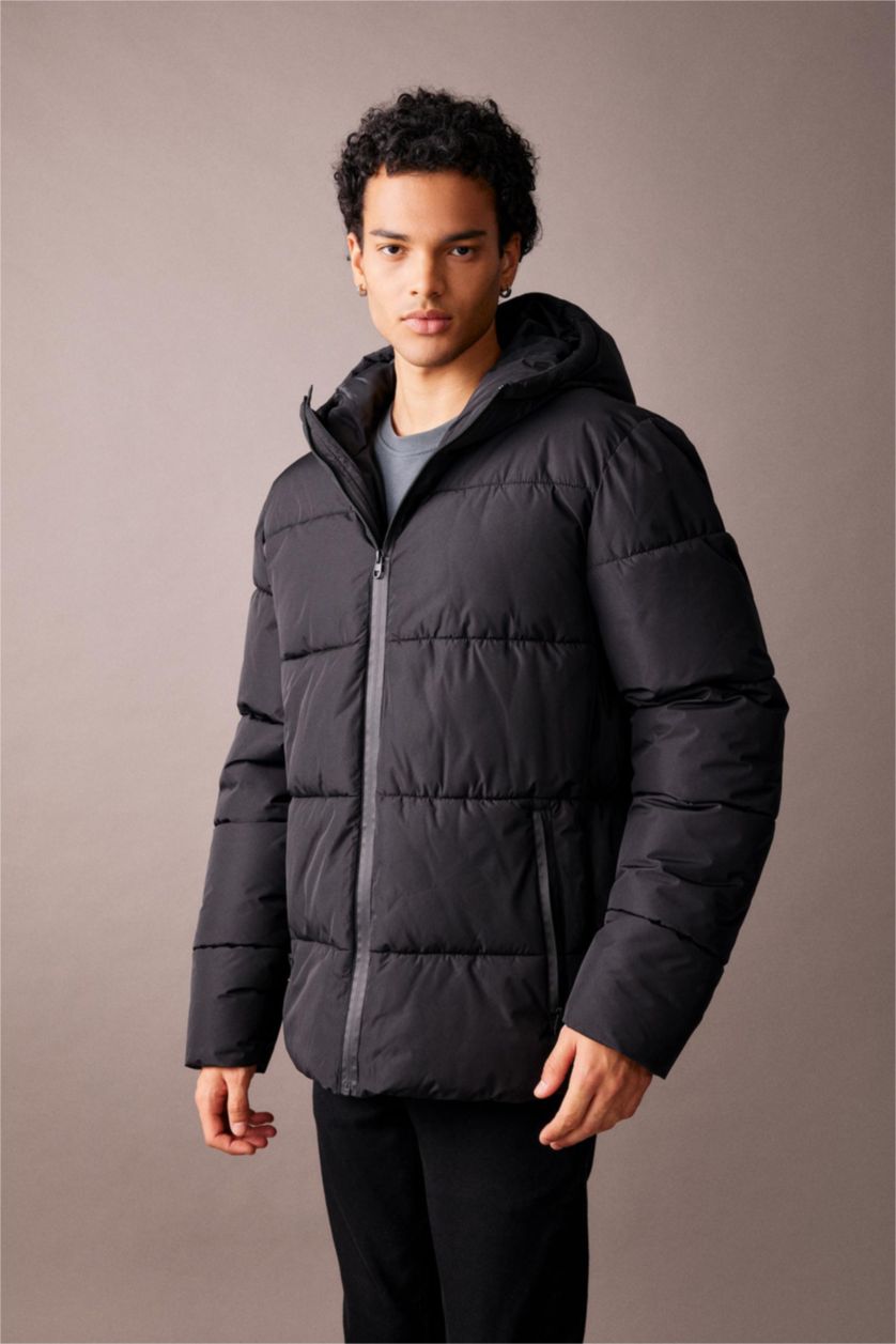 MAN Black Puffer Jacket