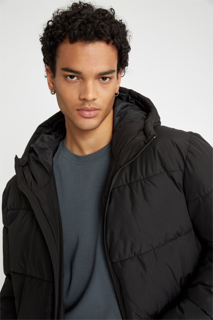 MAN Black Puffer Jacket