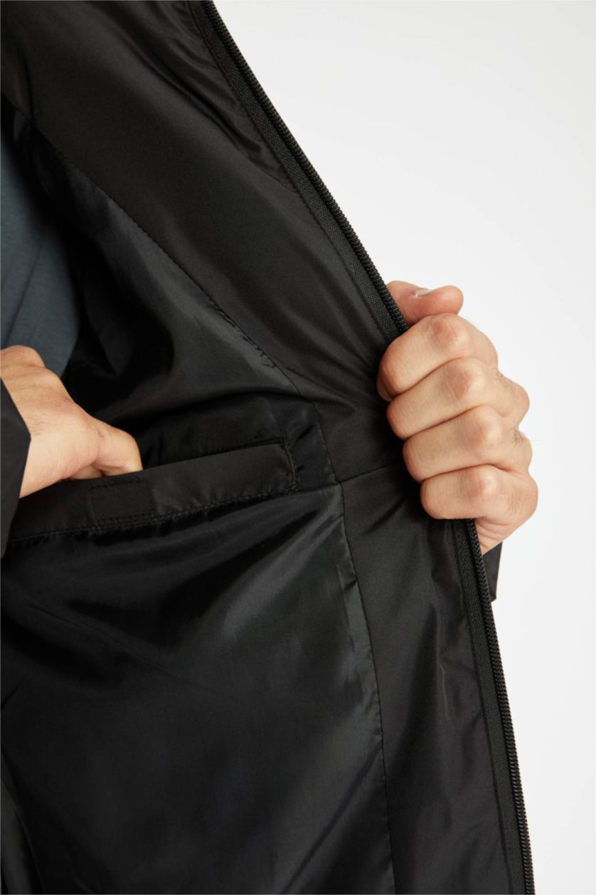 MAN Black Puffer Jacket