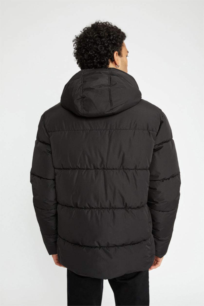 MAN Black Puffer Jacket