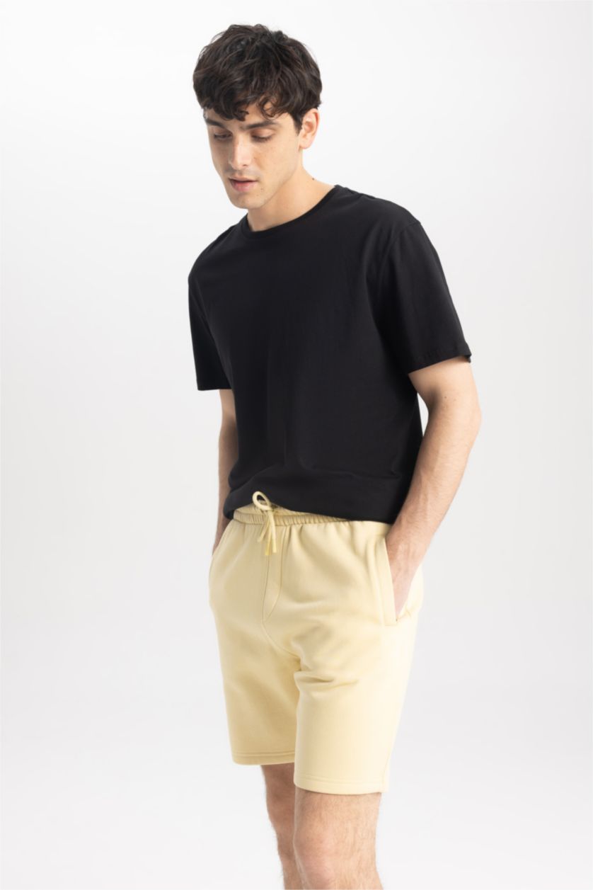 Erkek Kum Regular Fit Basic Düz Bermuda Şort