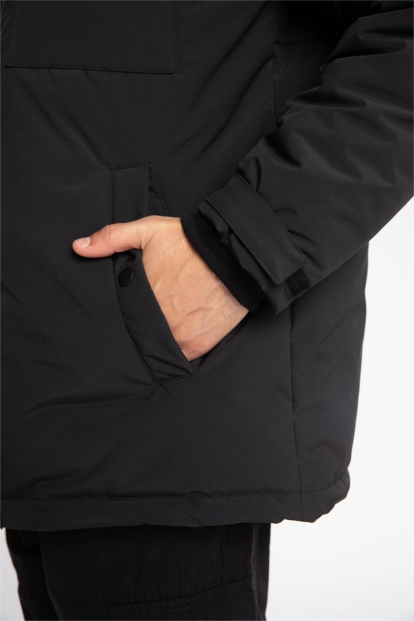 MAN Black Water Repellent Regular Fit Puffer Jacket