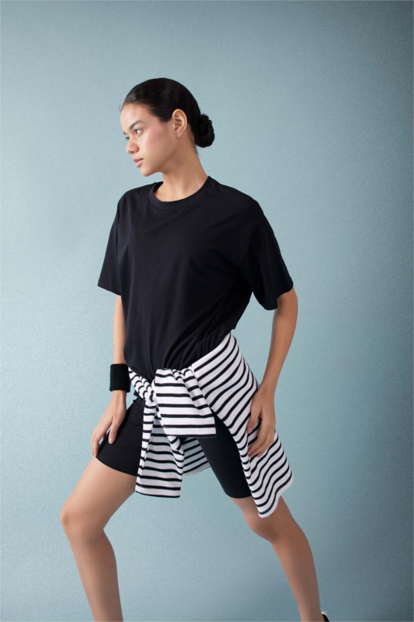 FEMME Noir T-shirt ample en coton à col rond de DeFactoFit