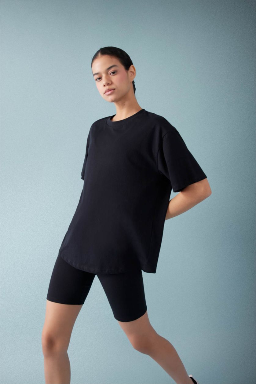 FEMME Noir T-shirt ample en coton à col rond de DeFactoFit