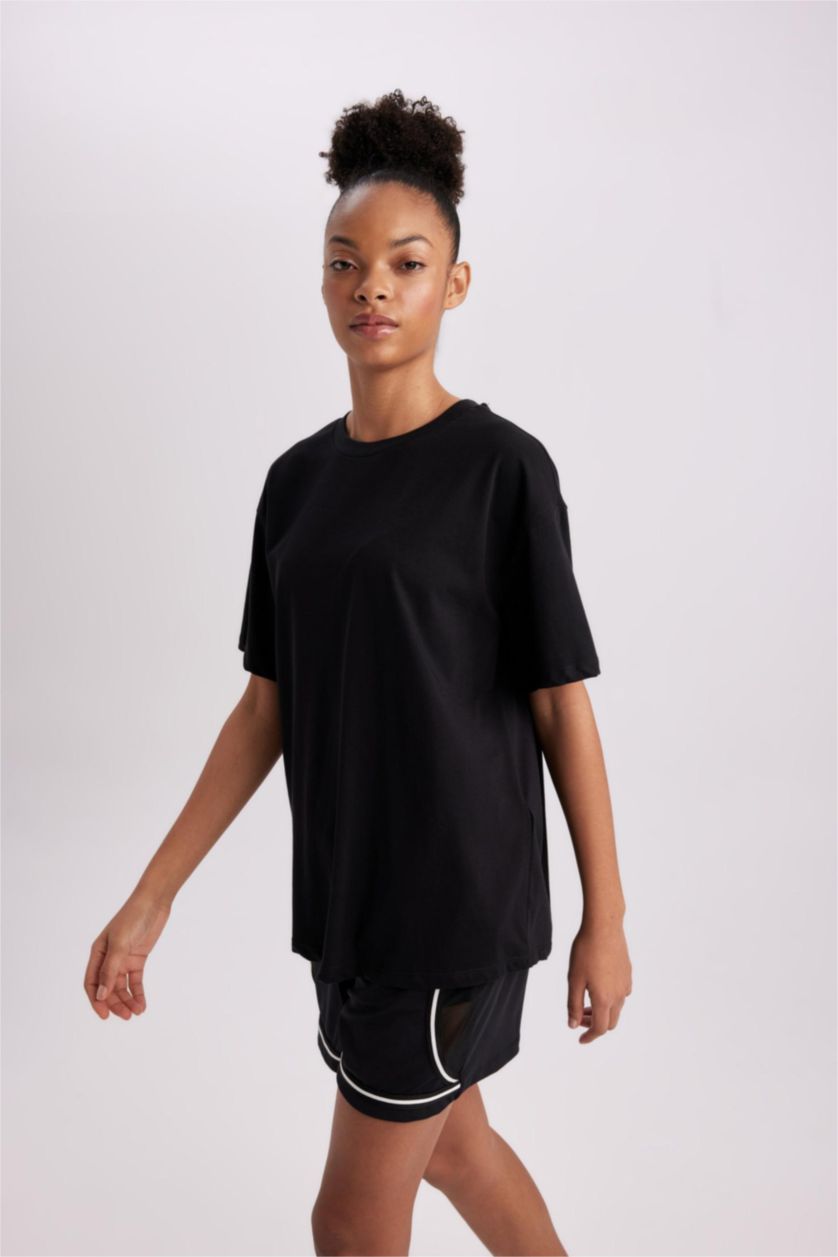 FEMME Noir T-shirt ample en coton à col rond de DeFactoFit