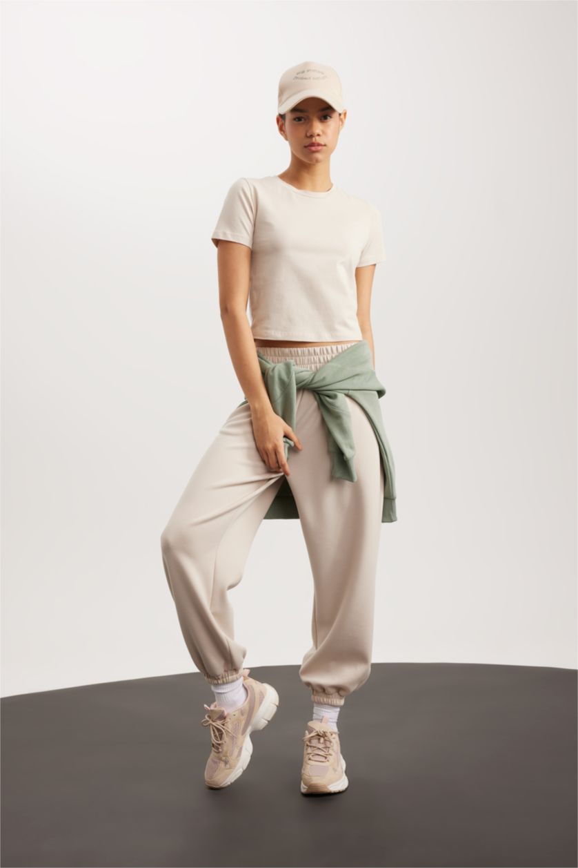 Kadın Kum Crop Bisiklet Yaka Sporcu Basic Düz Kısa Kollu Tişört