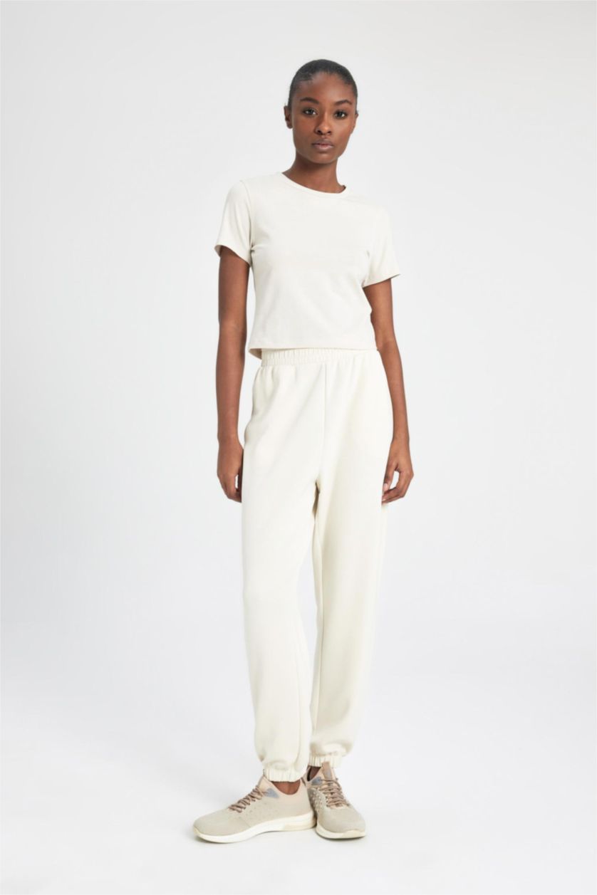 Kadın Kum Crop Bisiklet Yaka Sporcu Basic Düz Kısa Kollu Tişört