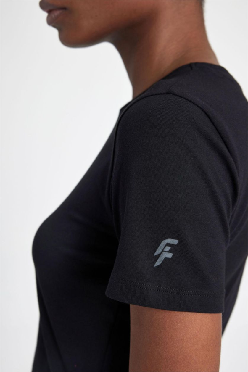 WOMAN Black DeFactoFit Crew Neck Basic Cotton Crop T-Shirt