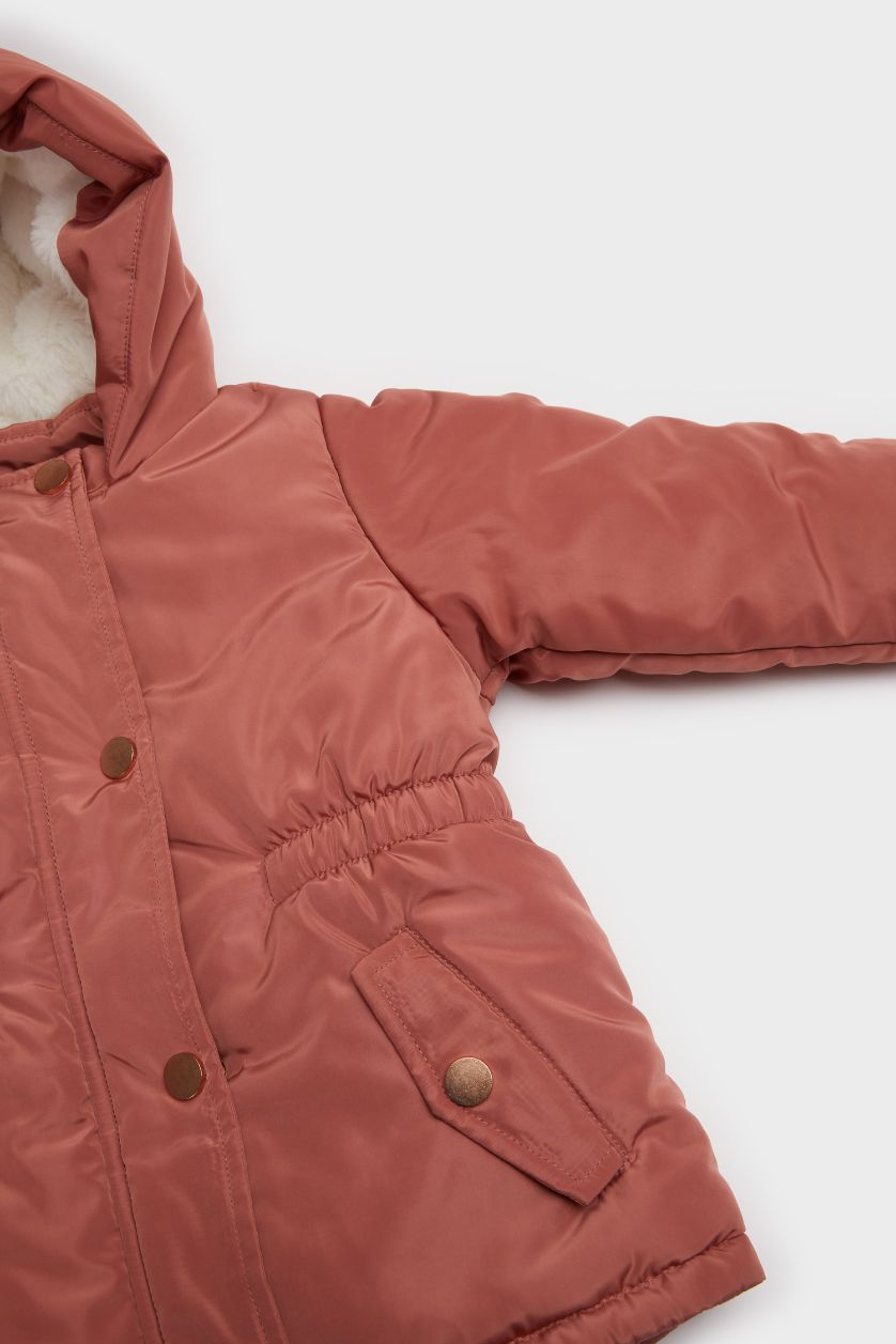 طفلة صغيرة وردي جاكيت بيبي بناتي بكابيشون