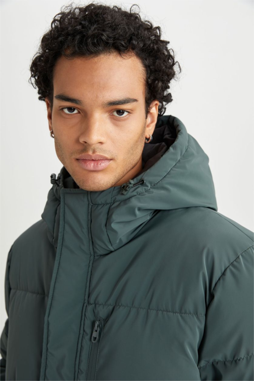 رجالي أخضر جاكيت بامب قصة عادية بكابيشون