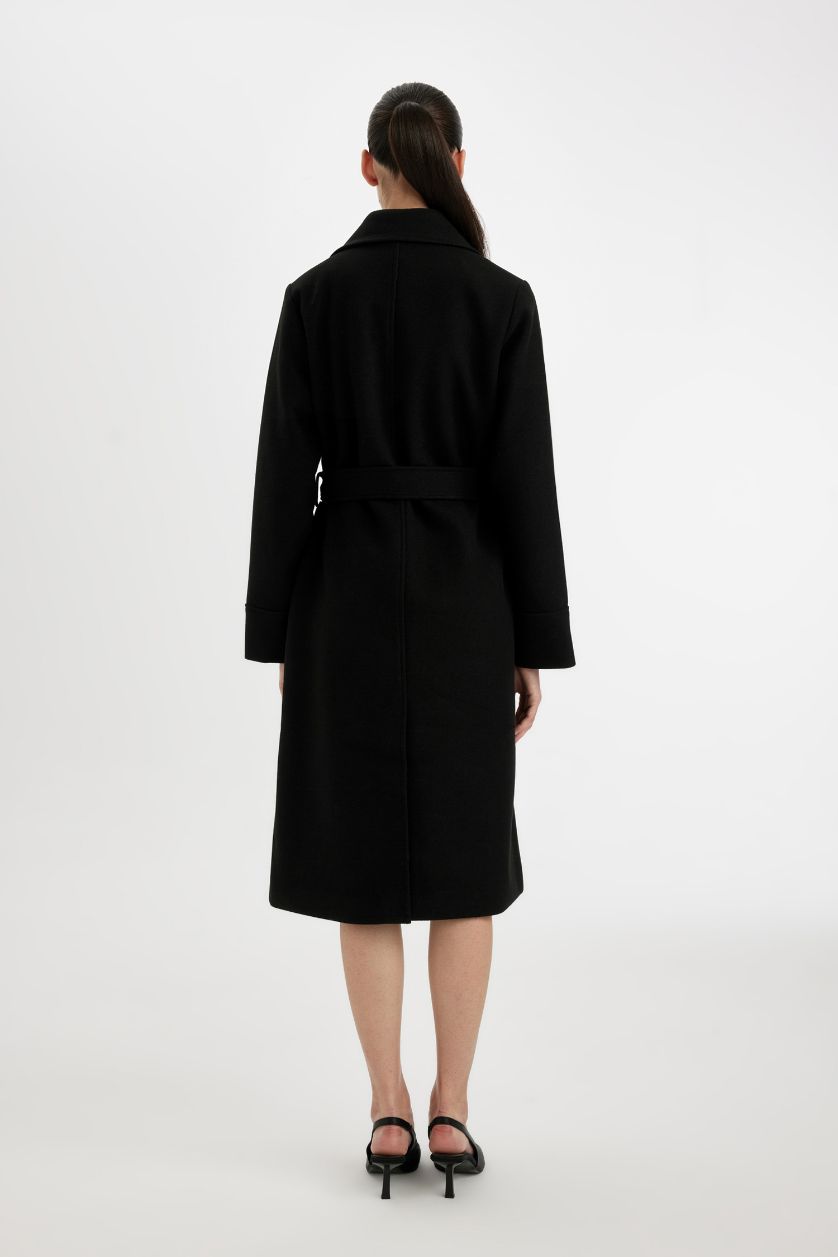 Kadın Siyah Regular Kalıp Kruvaze Yaka Cepli Kemerli Uzun Kaşe Kaban