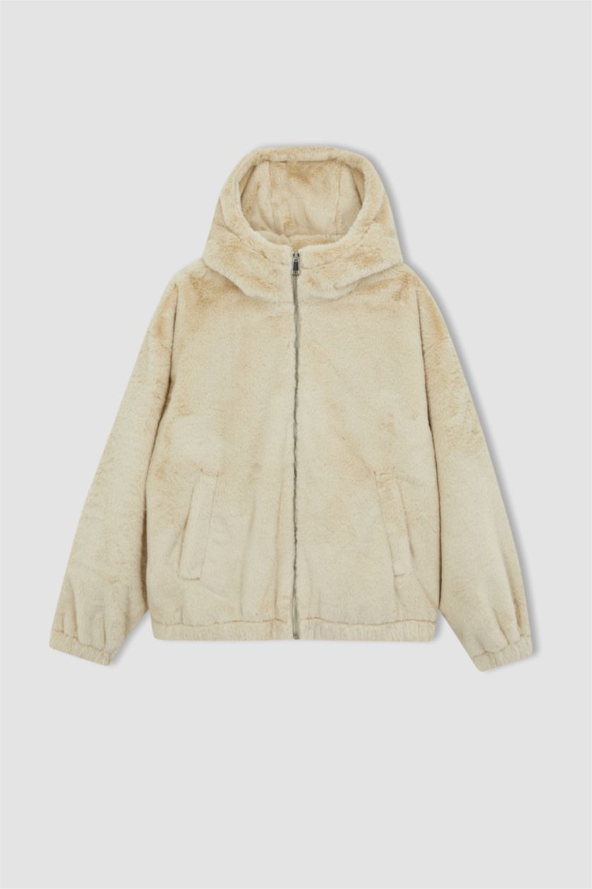 Woman Sand Faux Fur