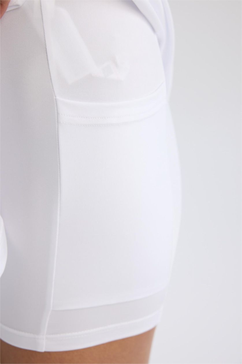 Kadın Beyaz Sporcu İçi Taytlı Mini Tenis Eteği