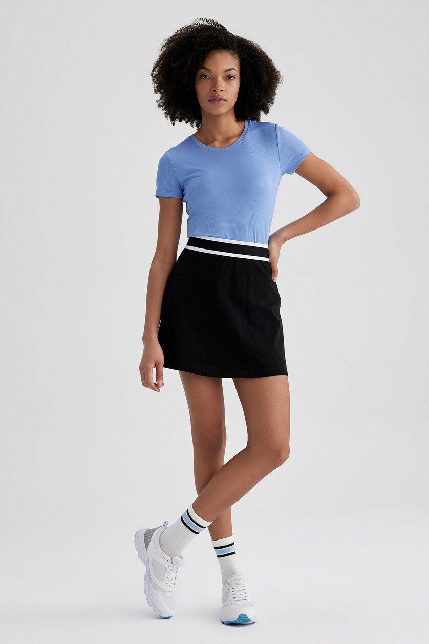 Women Black Standard Fit