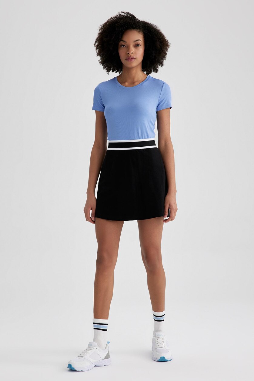 Women Black Standard Fit