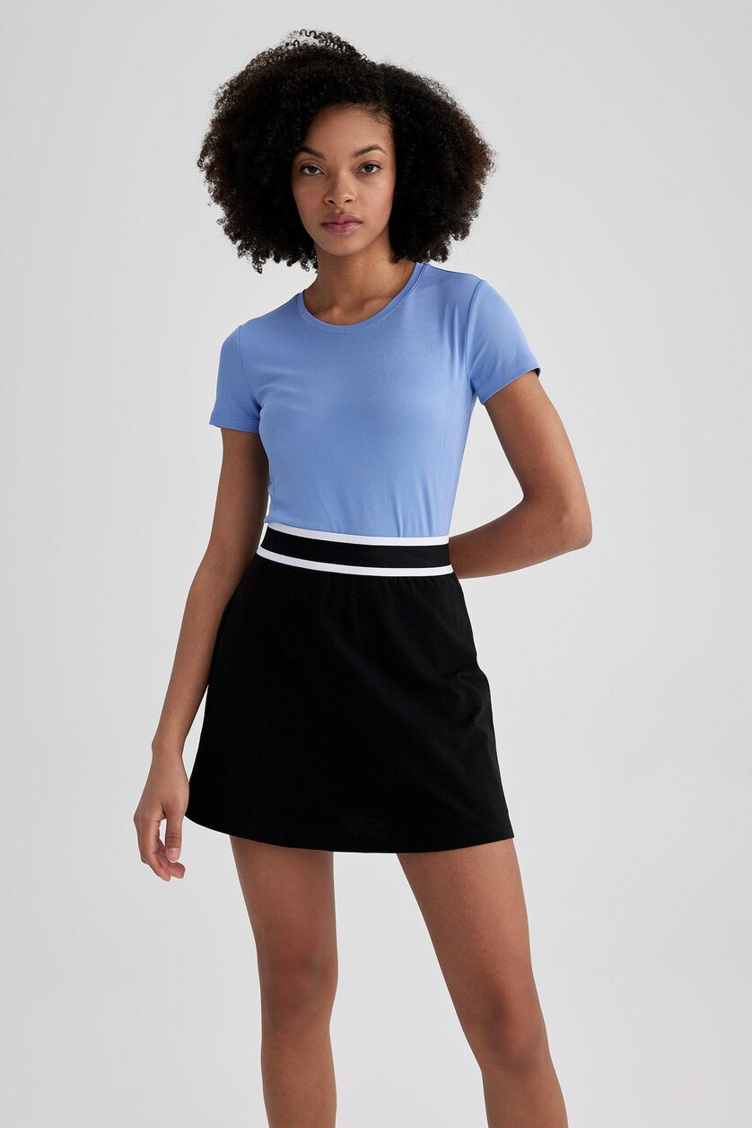 Women Black Standard Fit