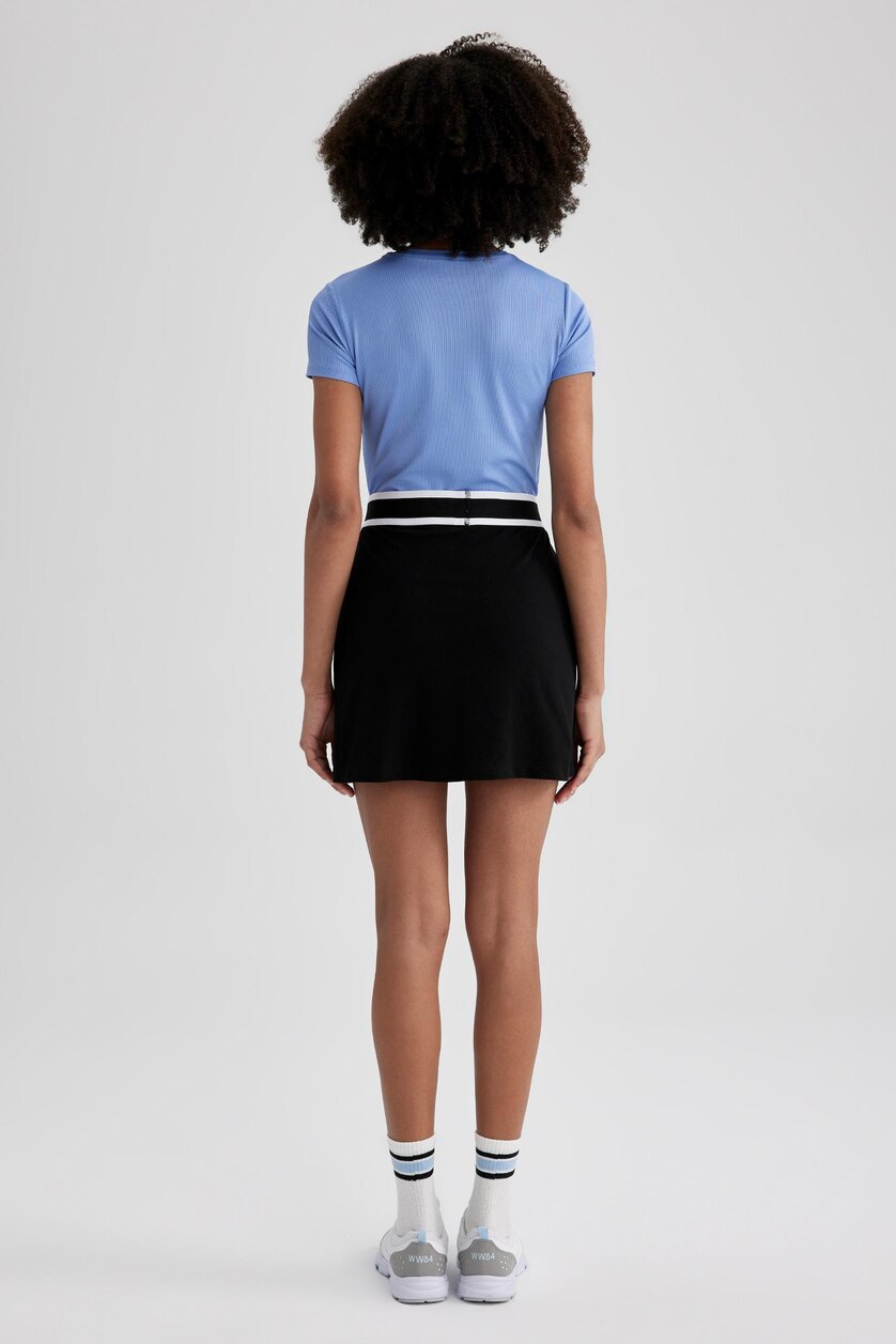 Women Black Standard Fit