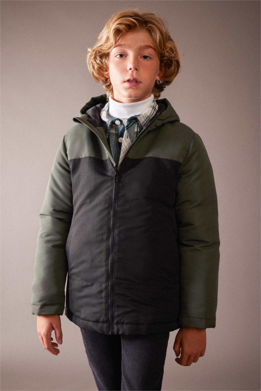 Boys & Teens Black Boy Hooded Water Repellent Puffer Jacket