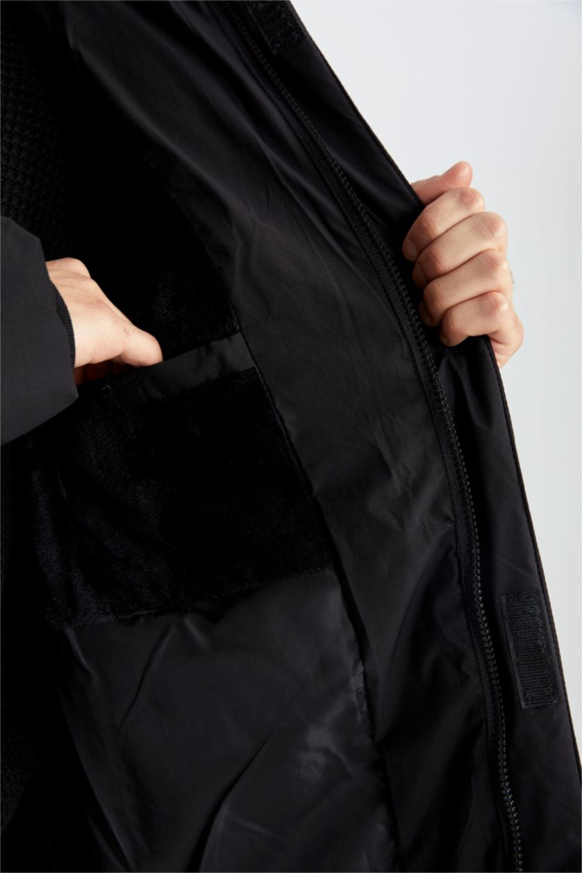 Erkek Siyah Fermuarlı Mont