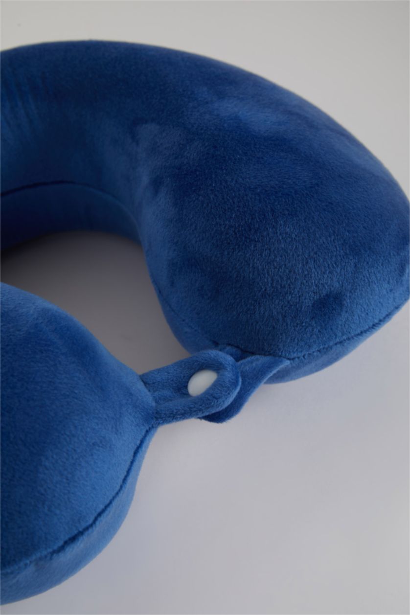 MAN Dark Blue Neck Pillow