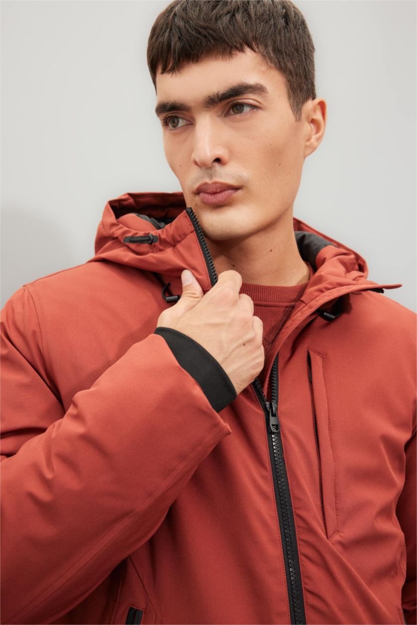 رجال خمري قمصلة نفخ قصة عادية بغطاء للرأس مقاوم للماء