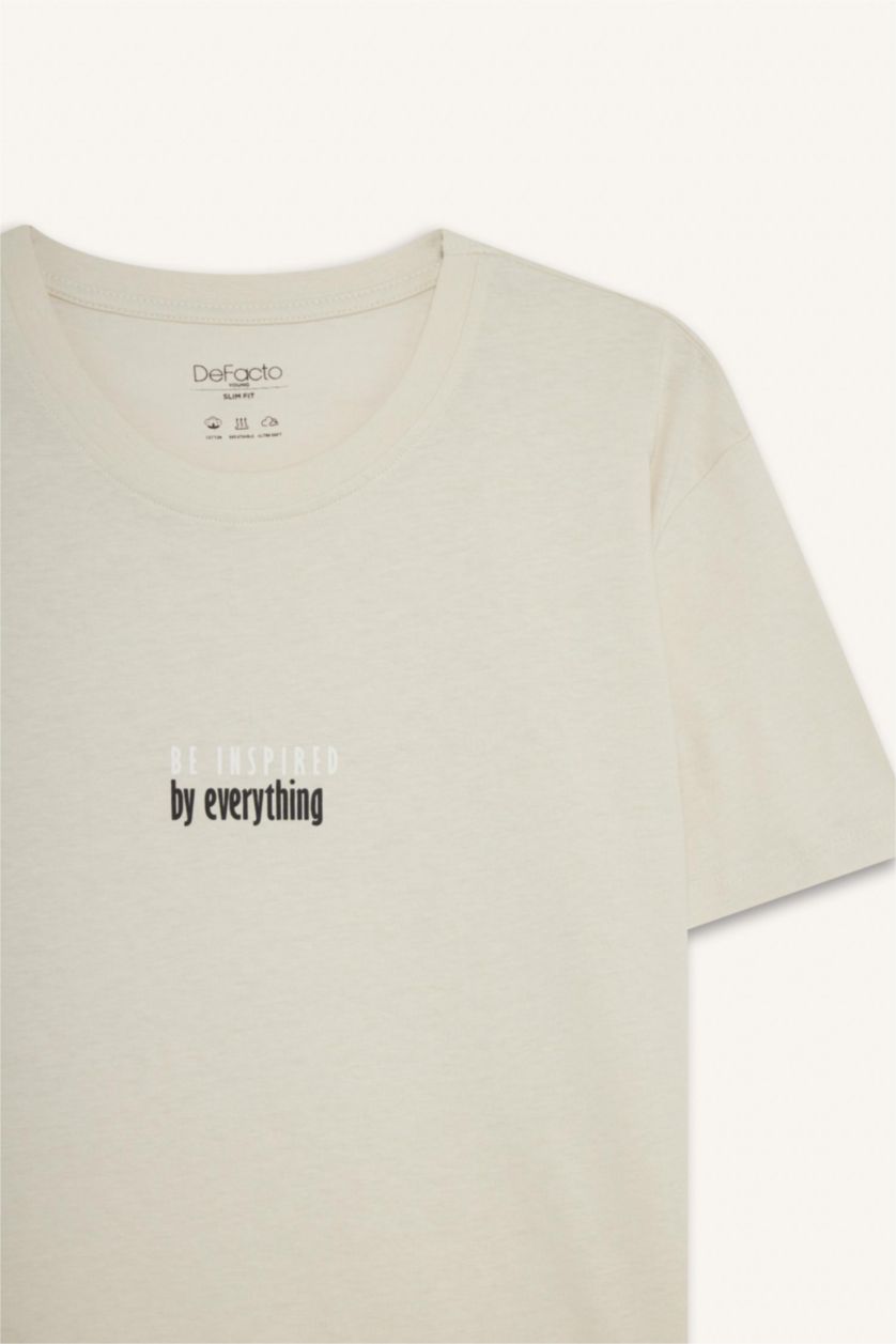 Erkek Kum %100 Pamuk Slim Fit Dar Kesim Bisiklet Yaka Baskılı Kısa Kollu Tişört