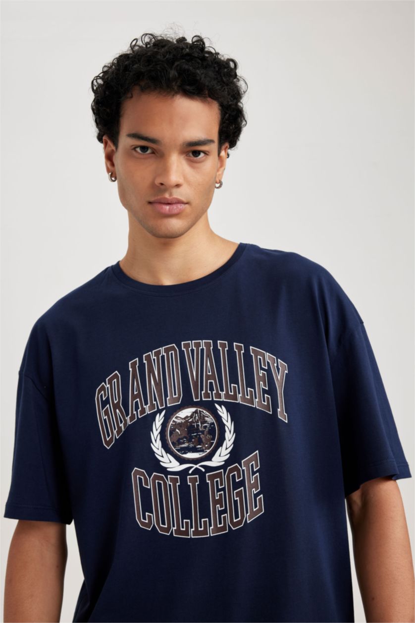 MAN NAVY Comfort Fit Crew Neck Short Sleeve T-Shirt