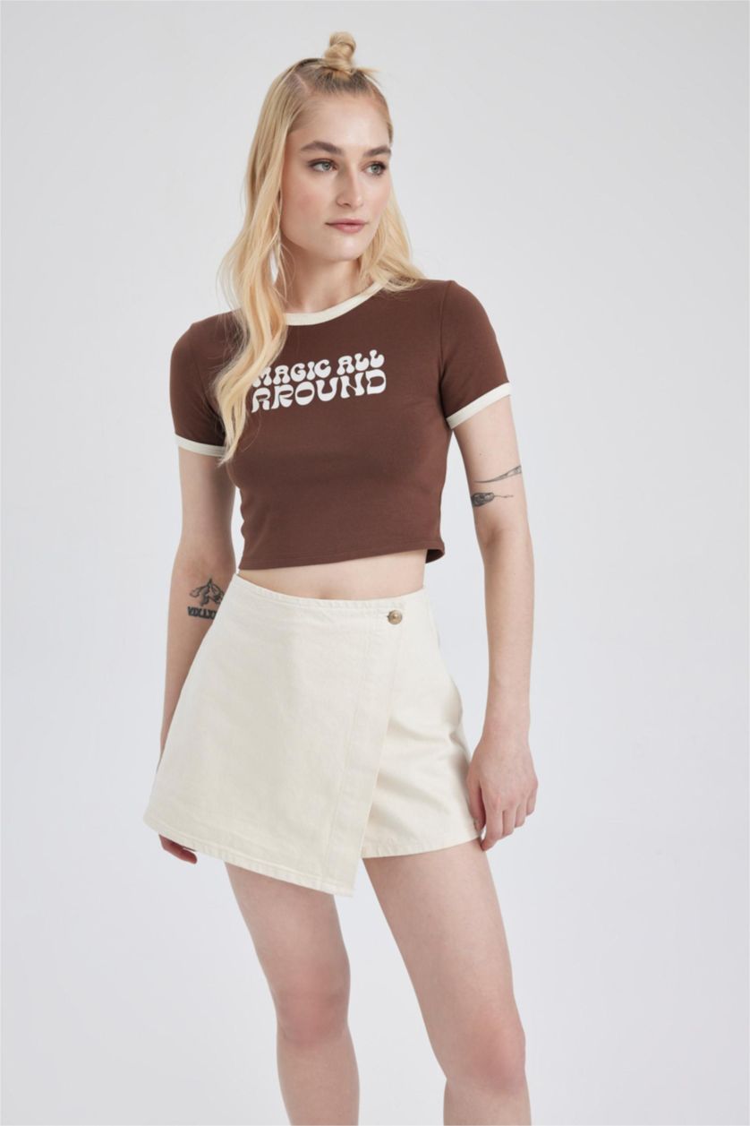 حريمي بيج فاتح شورت جينز قطن بخصر عادي