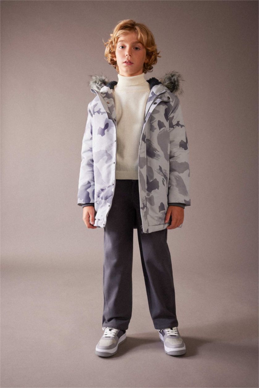 Boys & Teens Light Grey Boy Waterproof Camouflage Patterned Hooded Removable Fur Plush Lining Jacket