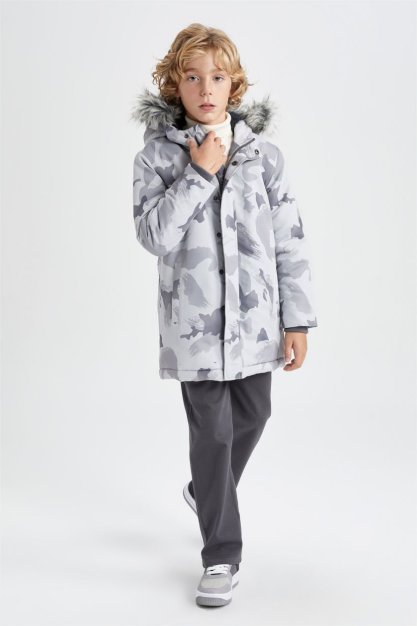 Boys & Teens Light Grey Boy Waterproof Camouflage Patterned Hooded Removable Fur Plush Lining Jacket