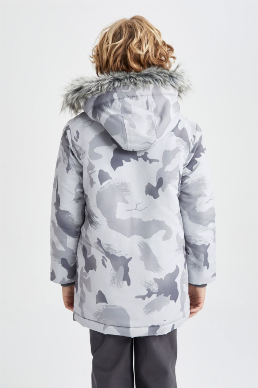 Boys & Teens Light Grey Boy Waterproof Camouflage Patterned Hooded Removable Fur Plush Lining Jacket
