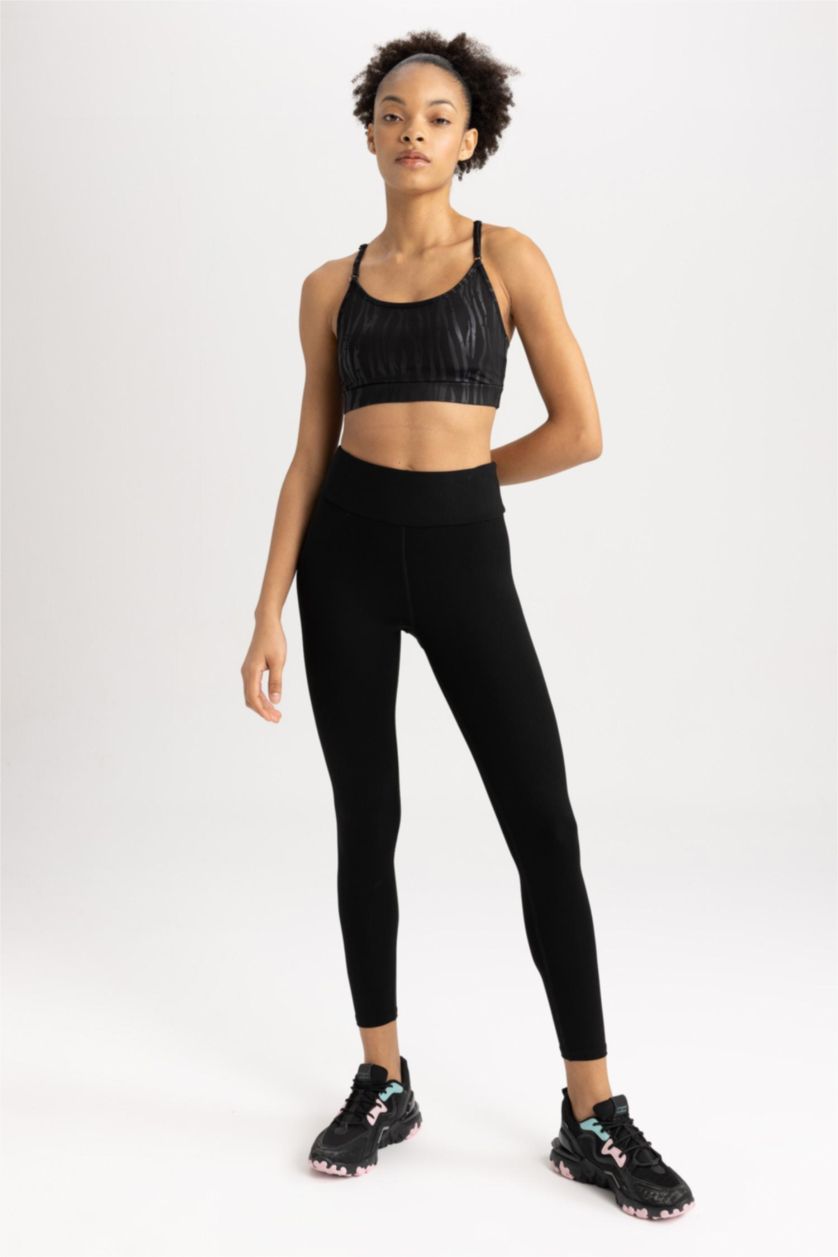WOMAN Black Defacto Fit Crew Neck Sports Bra